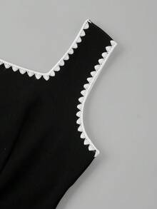 Ellevyn Contrast Trim Square Neck A-Line Waist Elegant Romantic Vacation Dress - Black - View 4