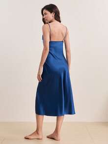 SilkySpell 对比色蕾丝开衩下摆吊带睡衣长裙奢华家居服 - 寶藍色 - 查看 2