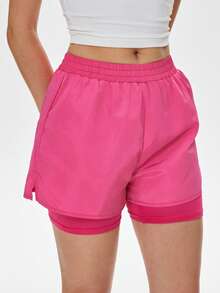 WanderVale Shorts casuais femininos de cor sólida com cintura elástica, shorts de trabalho femininos, shorts femininos rosa para corrida, shorts-saia femininos, shorts femininos rosa, shorts esportivos femininos, shorts de corrida femininos. - Rosa - Ver 1
