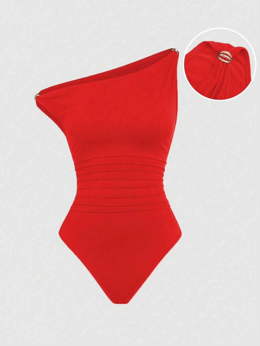Sweetra Bodysuit Kasual Wanita Ukuran Besar Warna Polos dengan Bahu Asimetris, Dekorasi Metalik, dan Rumbai, Bodysuit Pas Badan - Merah - View 1