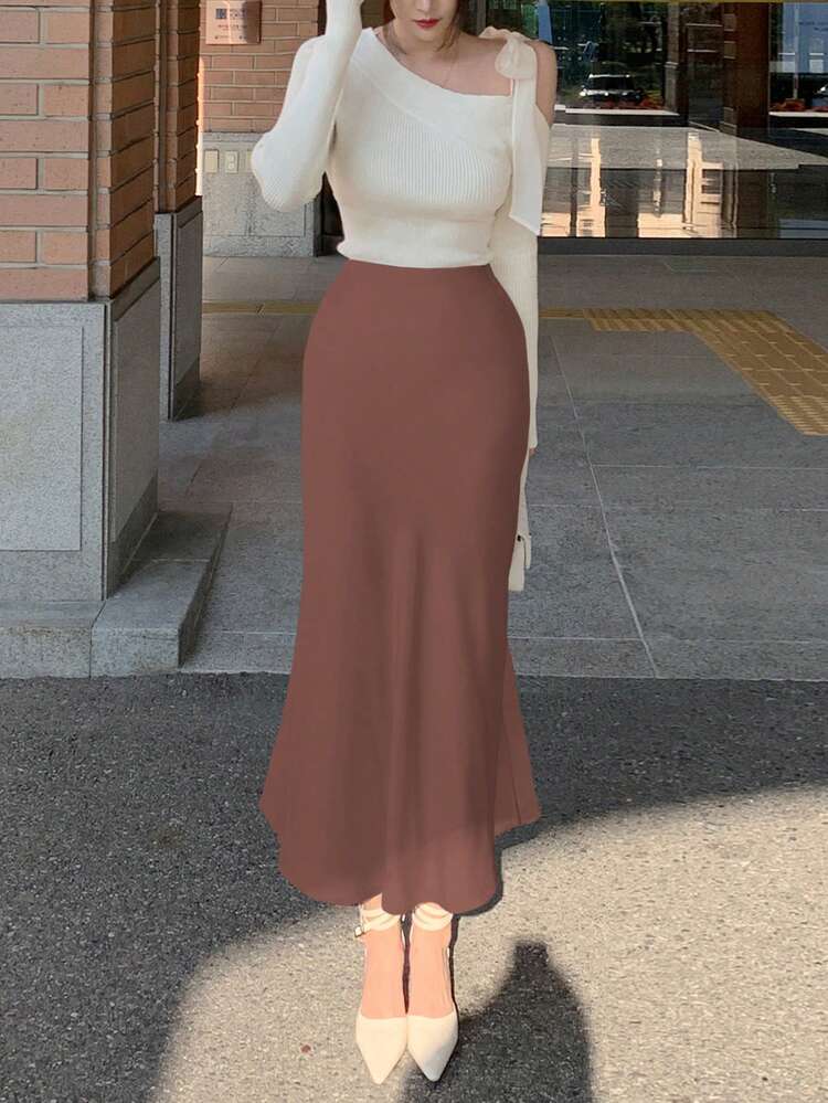 Women's Fitted Solid Color Satin Skirt, Spring/Summer