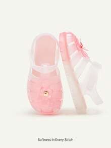 Cozy Pixies 一双夏季时尚百搭休闲基础款透明粉色可爱女童软底公主风婴儿平底凉鞋 - 粉色 - 查看 1