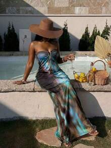 SHEIN SXY Plus Size Dark Blue Abstract Feather Print Strapless Ruched Maxi Dress,V-Shaped Metal Embellishment,Summer Holiday Vacation Night Out Club Bohemian - Multicolor - View 3