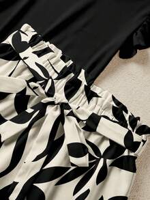 SHEIN LUNE 优雅度假风简约树叶印花短袖上衣及两件套，加大码 - 彩色 - 查看 3