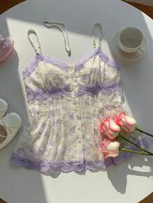 Comfortcana 这款2026新款女士花卉刺绣蕾丝吊带背心是春夏时尚单品，适合各种场合，包括海滩度假、休闲外出以及Y2K/2000年代风格。它非常适合春假、毕业典礼、婚礼、优雅之旅和海滩度假。这款休闲套装包括短裤、沙滩短裤、花卉上衣、娃娃衫、田园风连衣裙和玫瑰印花上衣，适合各种场合。 - 紫色 - 查看 3
