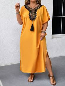 EMERY ROSE Đầm dài thường ngày rộng rãi họa tiết tua rua hoa cổ chữ V cho nữ - Màu vàng - Xem 4