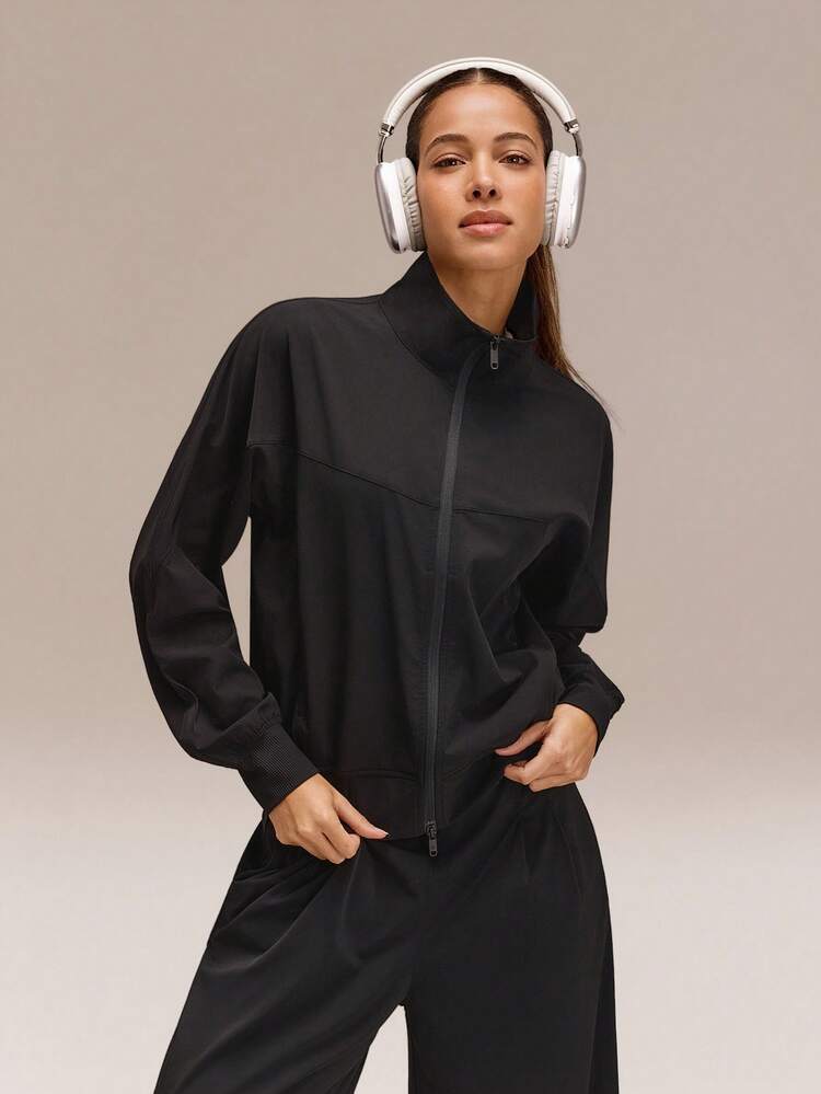 Go With The Glow Waist-Length Sunproof Water-Resistant Elastic Ribbed Cuffs Hem Two-Way Zipper Back Pocket Packable Relaxed Fit Bomber Jacket Travel Running Jogging Outdoor Daily Active Wear