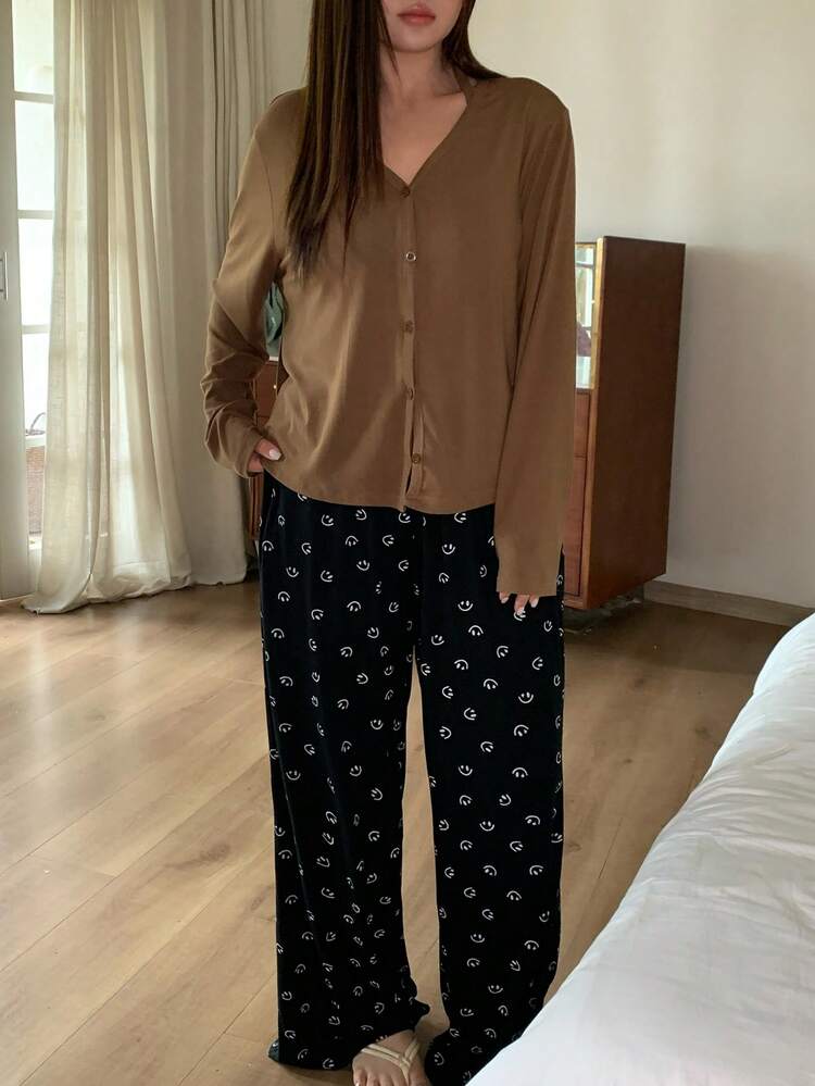 Dazy Plus 3pcs Casual Sleepwear Set, Includes Tight Camisole, Solid Long Sleeve Top, Floral Print Long Pants, Plus Size Women Spring/Autumn Pajamas