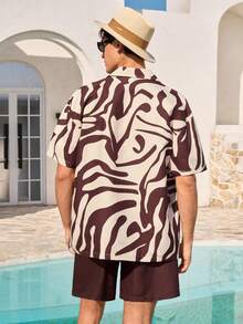 Manfinity VDAYZ Men's Drop Shoulder Short Sleeve Button Front Teal And Brown Colorblock Beach Outfit,Summer Casual Holiday Matching Couple Bathing Suit Set - Coffee Brown - View 2