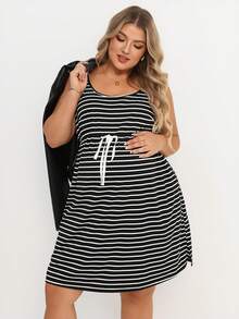 Plussiva Plus Size Maternity Casual Striped Sleeveless Dress For Summer - Black and White - View 3