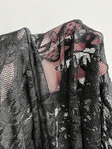 SHEIN EZwear Chân váy ren xuyên thấu dáng bất đối xứng cỡ lớn, thích hợp cho lễ hội âm nhạc, bãi biển hoặc kỳ nghỉ, màu đen. - màu đen - Xem 6