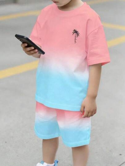 男童渐变棕榈树沙滩度假短袖圆领T恤和短裤套装