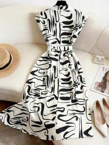 Franclia Women's Allover Print V-Neck Twist Front Long Party Dress - Black and White - View 2