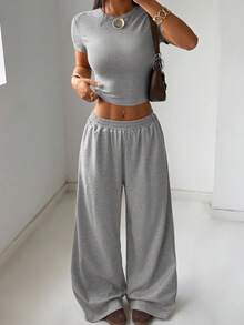 SHEIN EZwear 女士纯色圆领短袖上衣和阔腿裤休闲日常套装 女士夏季两件套 女士两件套 女士两件套休闲装 女士套装 女士度假套装 两件套休闲装 女士套装 两件套 女士套装 休闲休闲两件套 女士两件套 - 灰色 - 查看 7