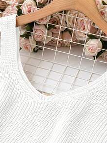 SHEIN Clasi Plus Size Sleeveless Solid Color Knit Casual Top - White - View 3