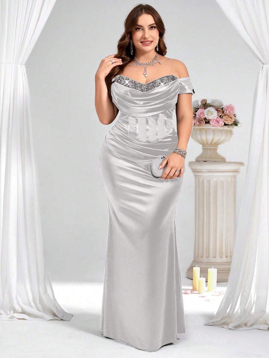 Coutiva Đầm dạ hội trang trọng, thanh lịch dành cho nữ cỡ lớn, đính sequin và phối nhiều mảnh, kiểu trễ vai, xếp ly, vạt đuôi cá. - Màu Xám nhạt - Xem 1