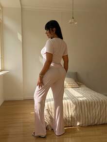 Sunnyshic American Baddie 情人节限量版心形镂空修身短袖T恤和紧身裤两件套 - 粉色 - 查看 2