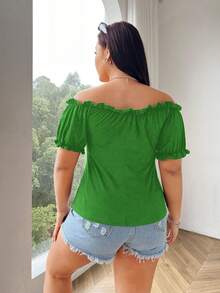 Flirla Camiseta casual y versátil de diario para mujer talla grande, de unicolor, con hombros descubiertos y fruncido con retorcido - Verde - Ver 2