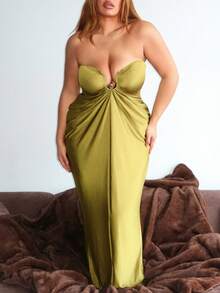 MelDlgn Plus Size Women's Fall And Winter Fashion Commuting Daily Metal Decorated Gathered Ruched Tube Bodycon Maxi Dress,Strapless Sleeveless Cocoon Wrapped Pleated Grass Green Knitted Fabric Sexy,Graduation Dress,Party Dress,Wedding Guest Dress,Prom Dress,Luxury Evening Dress For Women,Shiny Dress,Halloween ,Christmas,New Year, - Green - View 4