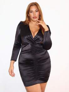 MelDlgn Modisches, sexy, gerafftes Bodycon-Kleid in Große Größen für Partys - Schwarz - Übersicht 3