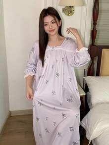 Dazy Plus Chemise de nuit ample à col carré et manches longues avec imprimé floral délicat pour femmes grandes tailles, pyjama élégant pour le printemps/l'automne - Rose saumon - Voir 3