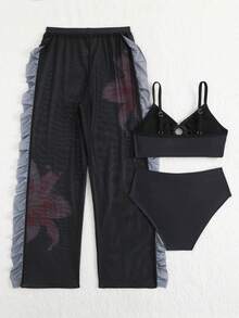 SHEIN 少女比基尼套装三件套泳衣，粉色荷叶边三角上衣，三角泳裤，长款纱笼式裹身裙，时尚休闲优雅，适合游泳、度假、夏季穿着（随机印花）。花朵泳衣，黑色花朵泳衣，芙蓉花泳衣，少女花朵印花泳装，两件套泳衣，三件套泳衣套装，比基尼两件套泳衣套装，花朵比基尼三件套泳衣，少女泳衣两件套，黑色少女泳衣，黑色少女泳衣，13岁比基尼，女士夏季套装，女士夏季套装，夏季女士套装 - 黑色 - 查看 2