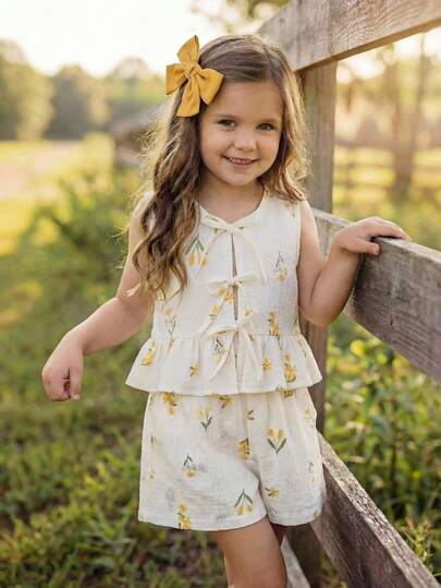 SHEIN Young Girl Cute Summer Pink & White Striped Bow Sleeveless Top And Elastic Waist Shorts Set