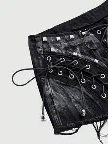 ROMWE Grunge Punk Sexy Metallic Skull Lace-Up Low Waist Distressed Denim Shorts - Black - View 3