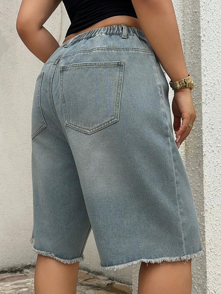 Dazy Plus Plus Size Light Wash Distressed Bermuda Denim Shorts, Streetwear Style, Spring/Summer Jorts