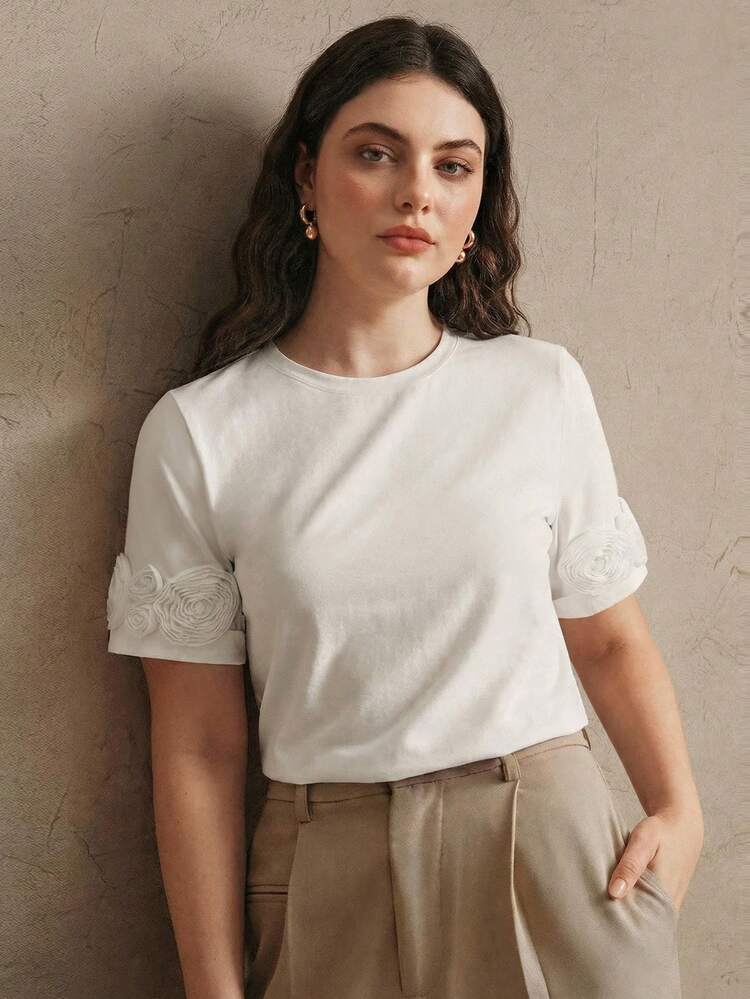 Elegant Romantic 3D Floral Round Neck Loose Casual Plus Size Women T-Shirt