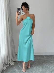 Selianne Đầm maxi satin thanh lịch cổ yếm trang trí hoa 3D dành cho nữ. - Màu xanh Cadet - Xem 3