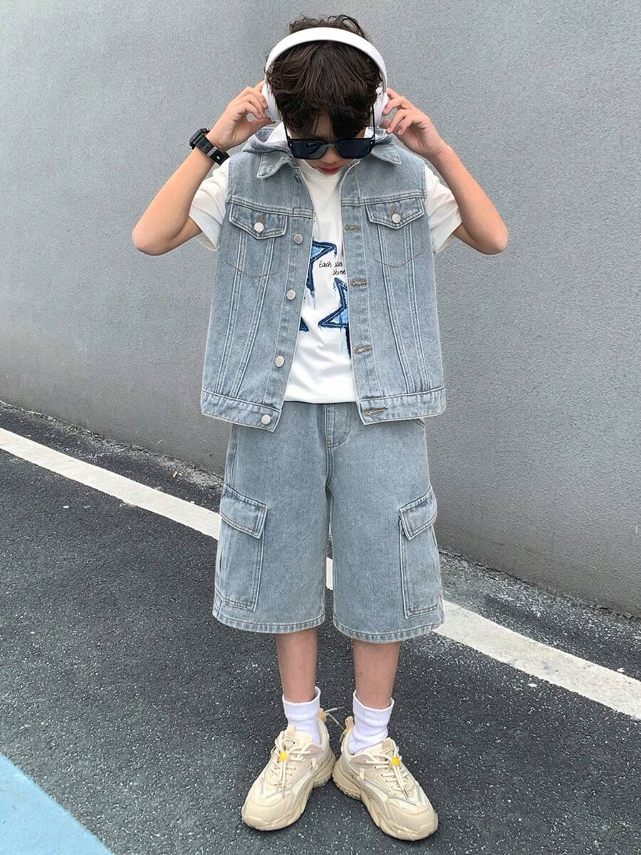 SHEIN 两件套青少年男童时尚休闲Y2K复古酷炫街头基础款简约舒适蓝色牛仔针织连帽无袖背心和舒适宽松牛仔短裤两件套,适合青少年男童日常穿着,也适合儿童春夏派对、节日和街头服饰。 - 淺色水洗藍 - 查看 1