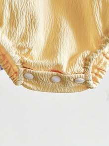 Vintaside Kids 女婴杏色连体衣，适合春夏穿着，领口饰有樱桃刺绣，甜美简约风格，穿着舒适，适合休闲外出、居家休闲和轻松聚会。 - 黃色 - 查看 8