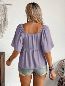 LanaWest 女士复古杏色时尚V领镂空钩编拼接花瓣袖松紧腰宽松下摆波西米亚风衬衫，适合春夏穿着 - 紫色 - 查看 2