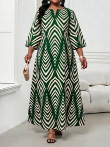 SHEIN Lady 大码时尚通勤全印花连衣裙 - 墨綠色 - 查看 1