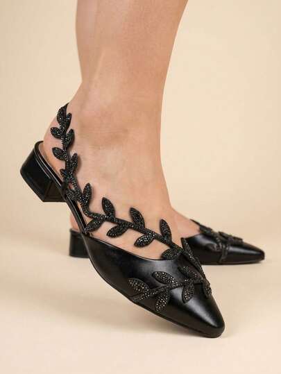 Elegantes zapatillas negras de tacón bajo para mujer, con adornos de hojas de cristal y diseño de tira trasera. Zapatos de tacón ideales para fiestas elegantes por su enredadera brillante, su tacón bajo las hace muy cómodas y fáciles de usar, perfectas para bodas