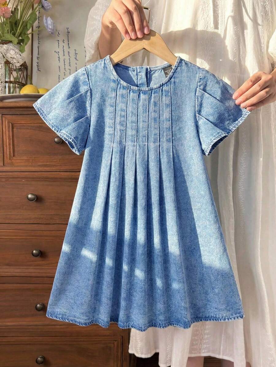 SHEIN 女童蓝色牛仔荷叶边宽松连衣裙 - 中等水洗藍 - 查看 1