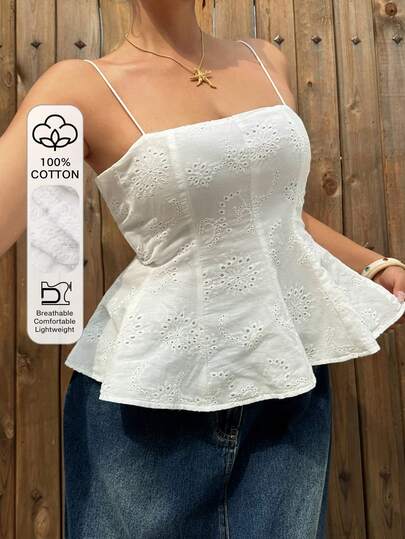 Dazy Plus Áo hai dây ren ôm sát, co giãn, màu trắng đa năng, thích hợp cho mùa xuân/hè.