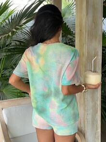 SHEIN EZwear 女士扎染圆领短袖T恤和短裤休闲套装 - 彩色 - 查看 2