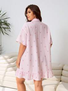 Solflare 海军蓝白条纹休闲宽松荷叶边下摆大码连衣裙，适合通勤、返校、日常休闲、约会、外出等场合。 - 彩色 - 查看 2