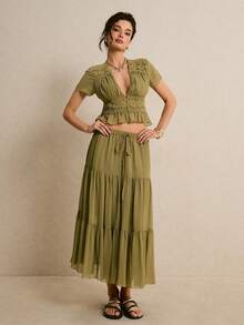 Poéselle Bộ 2 món kiểu Pháp: áo và chân váy phối ren màu trơn. - Màu xanh Ô liu - Xem 10