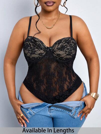 SHEIN PETITE CURVE Body de talla grande de unicolor con parches de encaje transparente, sexy y de moda