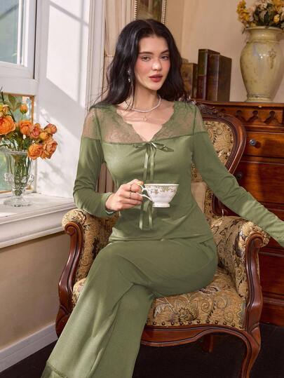 Côtesoire Lace Patchwork V-Neck Bow Tie Decor Long Sleeve Pajama Set