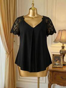 Rometta Plus Size Women'S Lace Splice Open Back Blouse - Black - View 2