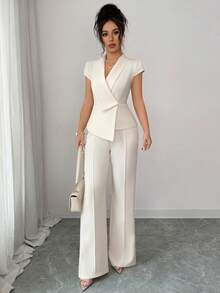 Elenzga 女士休闲优雅两件套，采用不对称交叉领、泡泡袖、收腰A字下摆上衣和松紧腰长裤设计，适合通勤、度假、下午茶、派对以及春秋冬季穿着。 - 杏色 - 查看 6