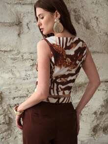 MOTF PREMIUM WOMEN'S LINEN ALL OVER PRINTED WOODEN BUTTON DESIGN TOP, SPRING/SUMMER - Brown - View 4