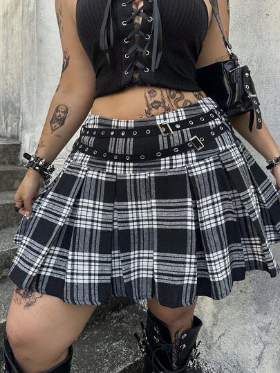 Whyspr 大码女式朋克格子褶皱装饰扣A字短裙