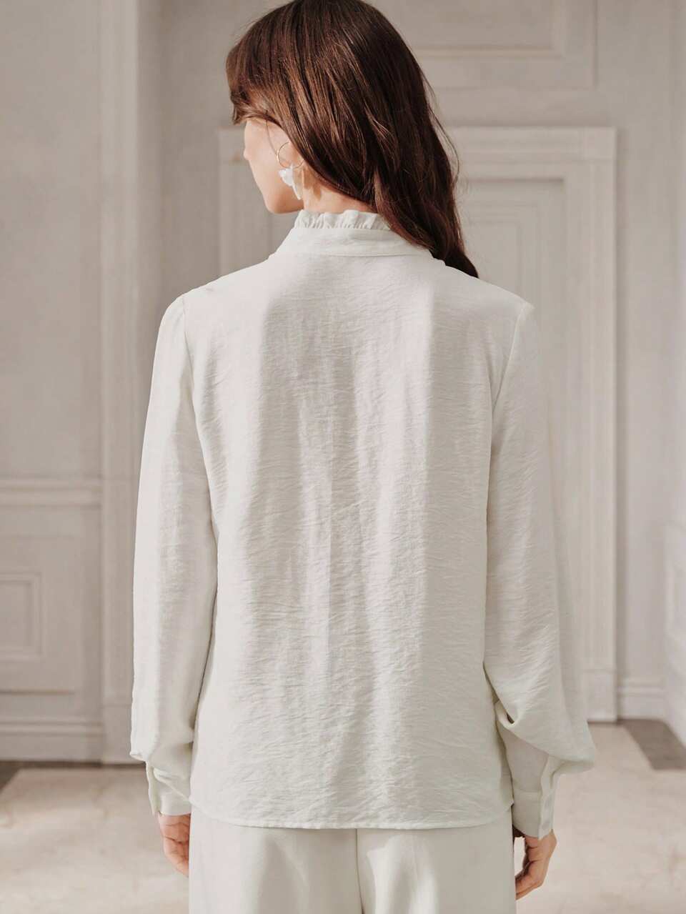 Anewsta White Mandarin Collar Long Sleeve Floral Embroidery Blouse For Women Golf Autumn Sexy