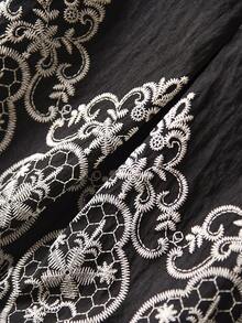 CosyJoli Damen Große Größen Bluse mit floraler Stickerei, kurze Petal-Ärmel, Casual Shirt, besticktes Oberteil für Damen, süße Blusen für Damen, Boho-Tops für Damen, Damen Blusen und Tops, süße Tops Damen Sommer - Schwarz - Übersicht 5