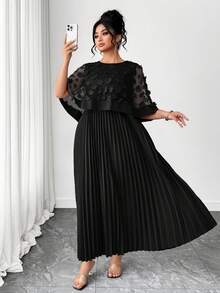 SHEIN PETITE CURVE Plus Size Women Applique Decor Round Neck Elegant Pleated Hem Dress - Black - View 1
